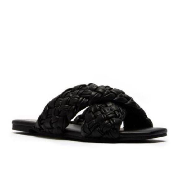 !! NEW !! Braided Slide Sandals in Tan Nude - Picture 5 of 5